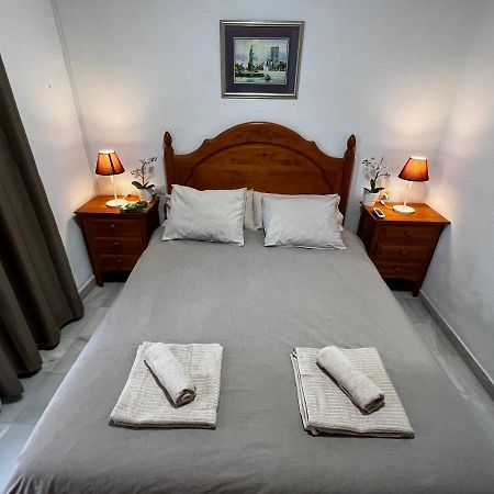 Synergy Apartment, 2 Bedroom, City Center By Namaste Elite ตอร์เรโมลิโนส ภายนอก รูปภาพ