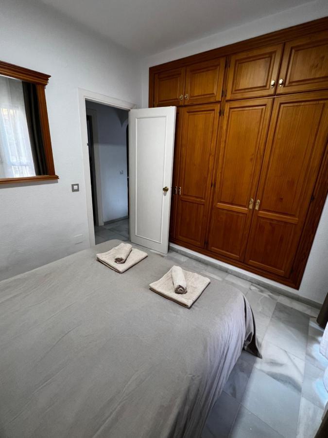 Synergy Apartment, 2 Bedroom, City Center By Namaste Elite ตอร์เรโมลิโนส ภายนอก รูปภาพ