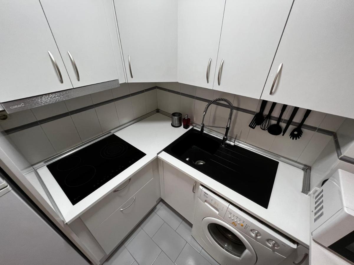 Synergy Apartment, 2 Bedroom, City Center By Namaste Elite ตอร์เรโมลิโนส ภายนอก รูปภาพ