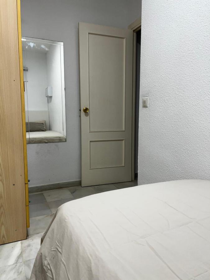 Synergy Apartment, 2 Bedroom, City Center By Namaste Elite ตอร์เรโมลิโนส ภายนอก รูปภาพ